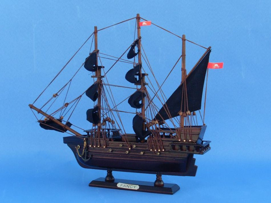 Wooden Henry Avery's The Fancy Model Pirate Ship 14"