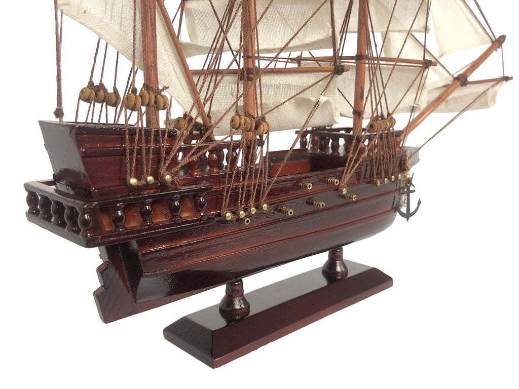 Wooden Calico Jack's The William White Sails Pirate Ship Model 20"