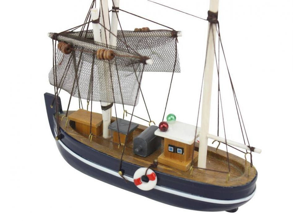 Wooden Fine Catch Model Fishing Boat 6"