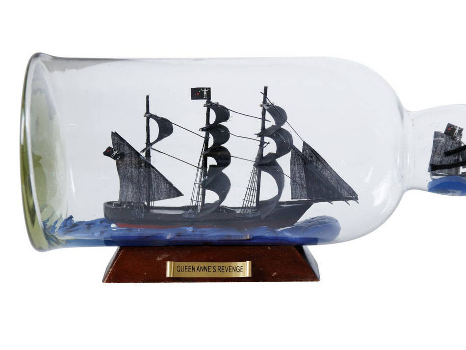 Blackbeard's Queen Anne's Revenge Model Ship in a Glass Bottle 11"