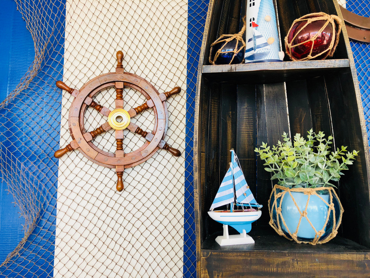 Deluxe Class Wood and Brass Decorative Ship Wheel 15"