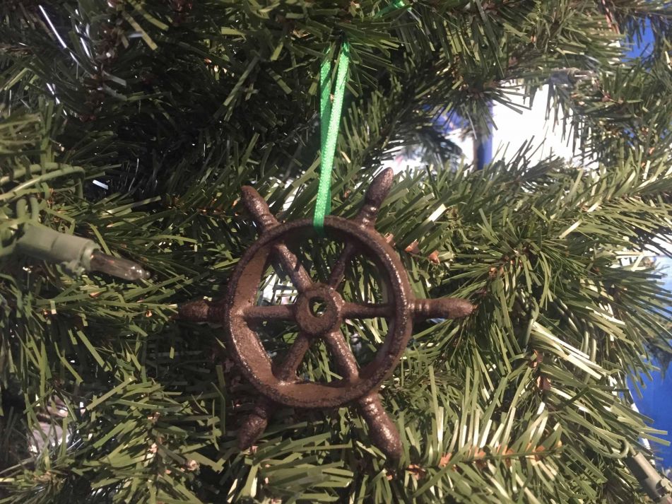 Cast Iron Ship Wheel Decorative Christmas Ornament 4"